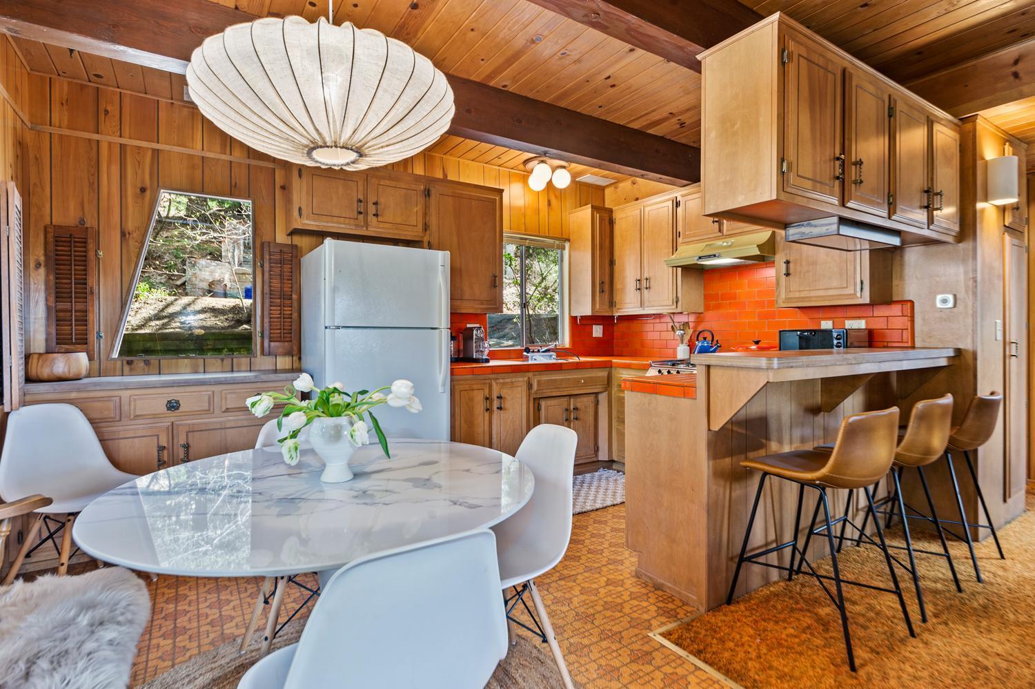 Pet & Kid Friendly Cozy Cabin, Bbq, Firepit, Outdoor Dining, Forest Views レイク・アローヘッド エクステリア 写真
