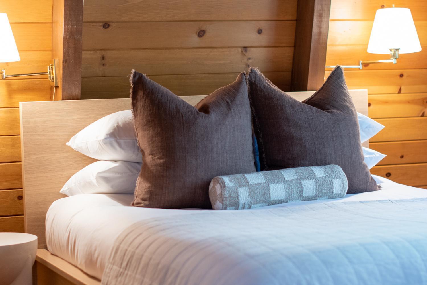 Pet & Kid Friendly Cozy Cabin, Bbq, Firepit, Outdoor Dining, Forest Views レイク・アローヘッド エクステリア 写真
